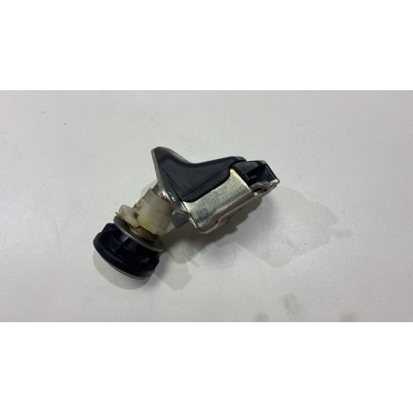 Fechadura Tampa Traseira Fiat Uno Vivace 16/20