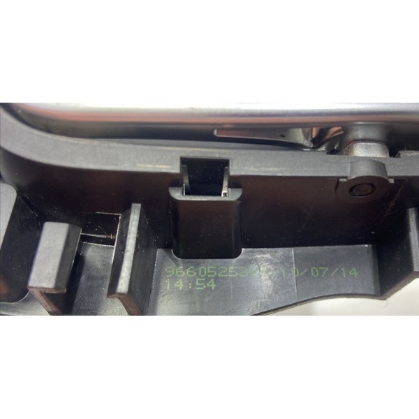 Maçaneta Dianteira Direita Peugeot 208 2019 96605253