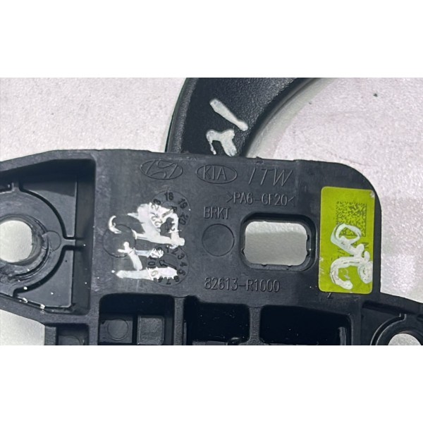 Maçaneta Interna D.l.e Do Hyundai Hb20 2020 82613r1000