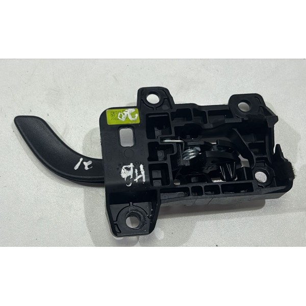 Maçaneta Interna D.l.e Do Hyundai Hb20 2020 82613r1000