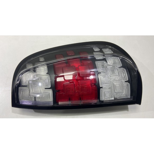 Lanterna Direita Fiat Uno Vivace 2017 Original 519317350