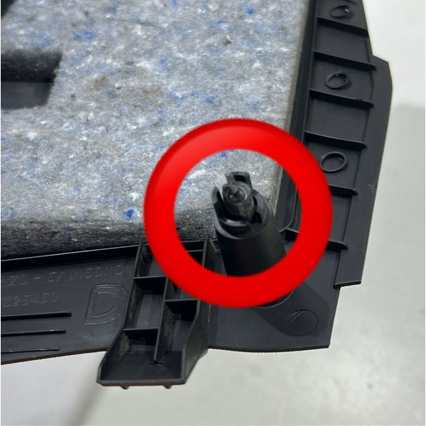Acabamento Direito Painel Peugeot 208 15/18 98006392zd
