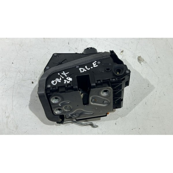 Fechadura Porta Dianteira Esquerda Onix 2019 13518380 *11137