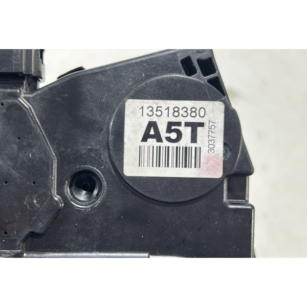 Fechadura Porta Dianteira Esquerda Onix 2019 13518380 *11137