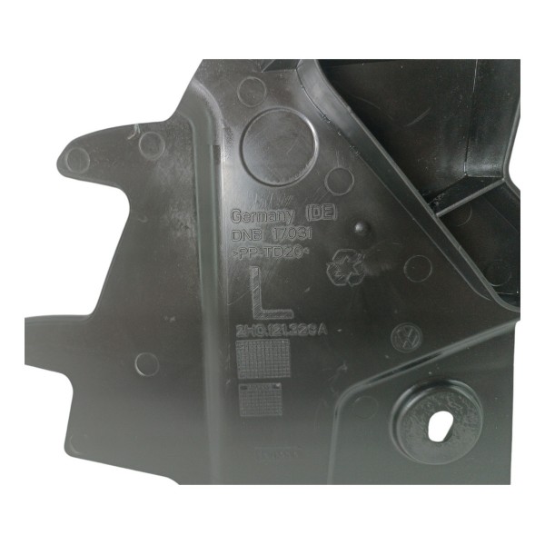 Defletor Ar Esquerdo Radiador Frontal Amarok 2010 2014
