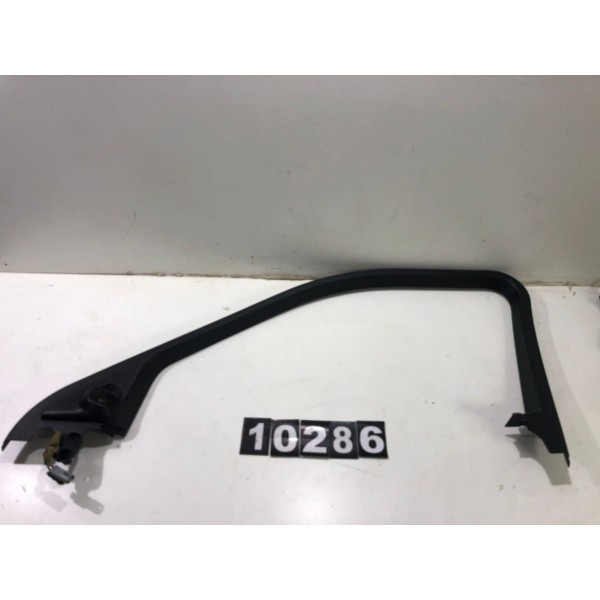 Moldura Porta Dianteira Direita Evoque 2015 Bj3220904 *10286