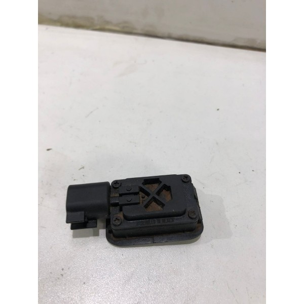 Botão Tampa Traseira Porta Malas Evoque 2013 *10379 Cx191