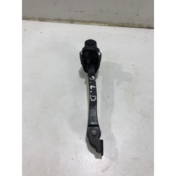 Limitador Traseiro Direito Jeep Renegade 2018 *10384