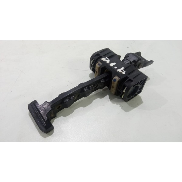 Limitador Dianteiro Direito Vw Jetta *10648