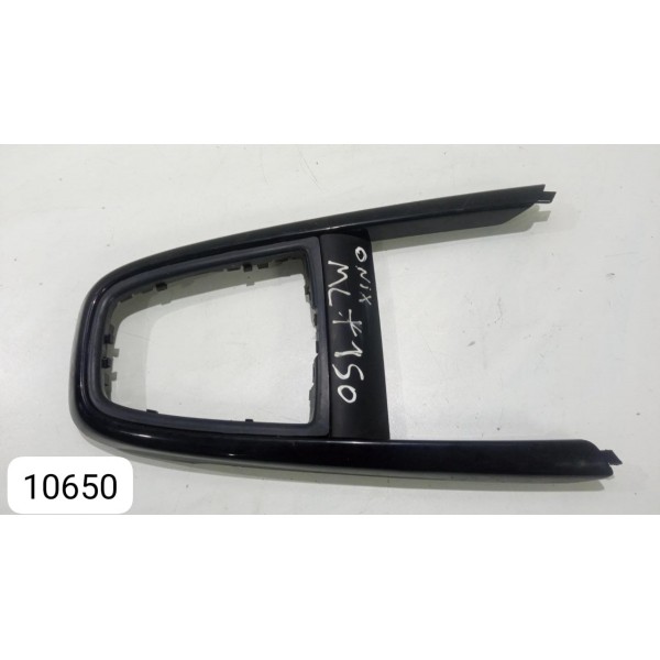 Moldura Console Central Cambio Onix Prisma 94753639 *10650