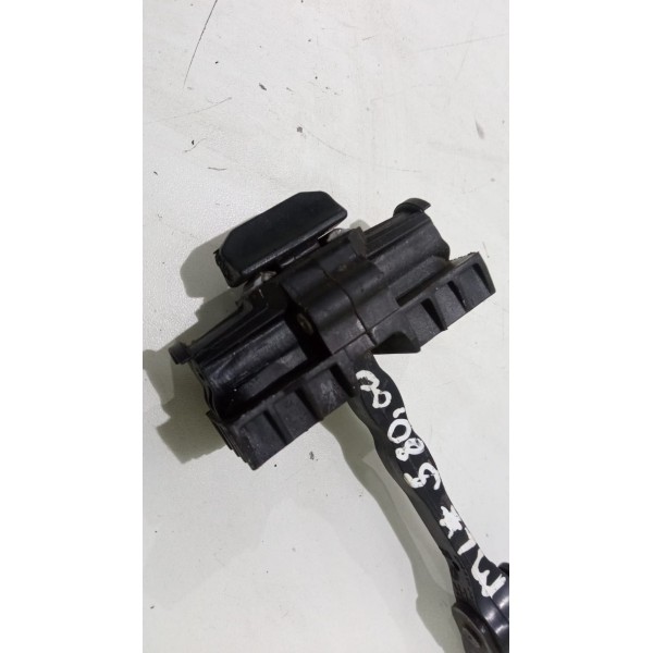 Limitador Dianteiro Esquerdo Vw Gol G8 *10629
