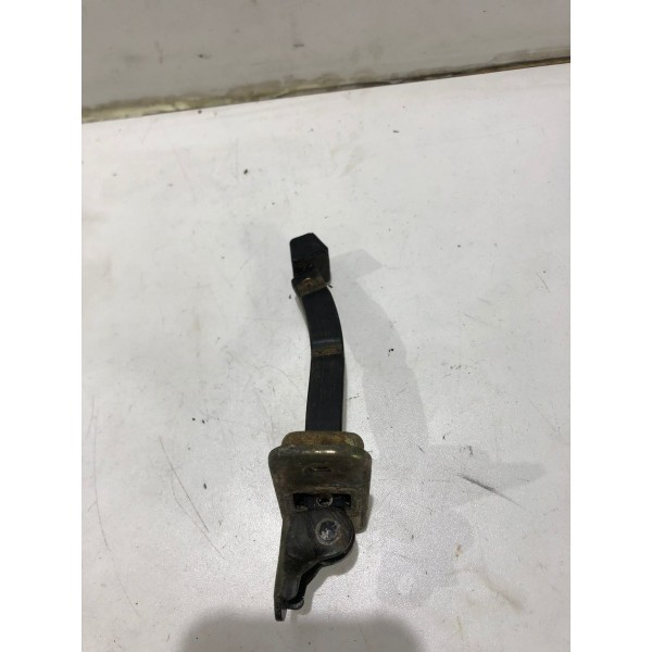 Limitador Traseiro Direito Lifan 620 2012 *10397