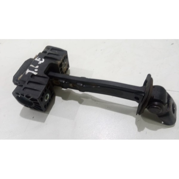 Limitador Traseiro Esquerdo Vw Jetta *10642