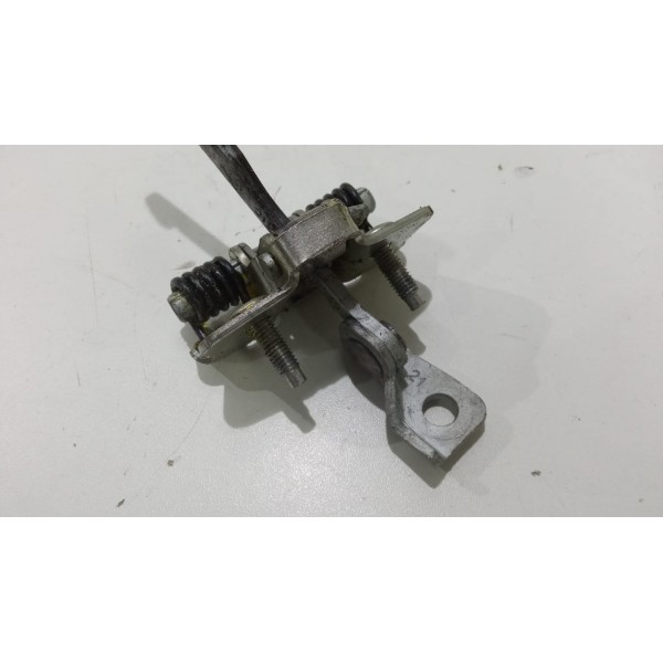 Limitador Dianteiro Direito Sandero 2019 *10200
