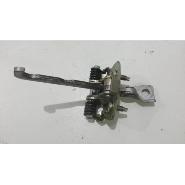 Limitador Dianteiro Direito Sandero 2019 *10200