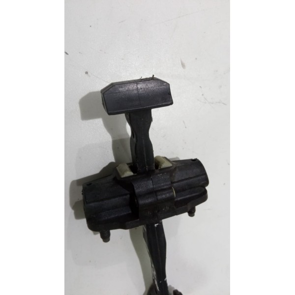 Limitador Dianteiro Direito Jeep Renegade *10189