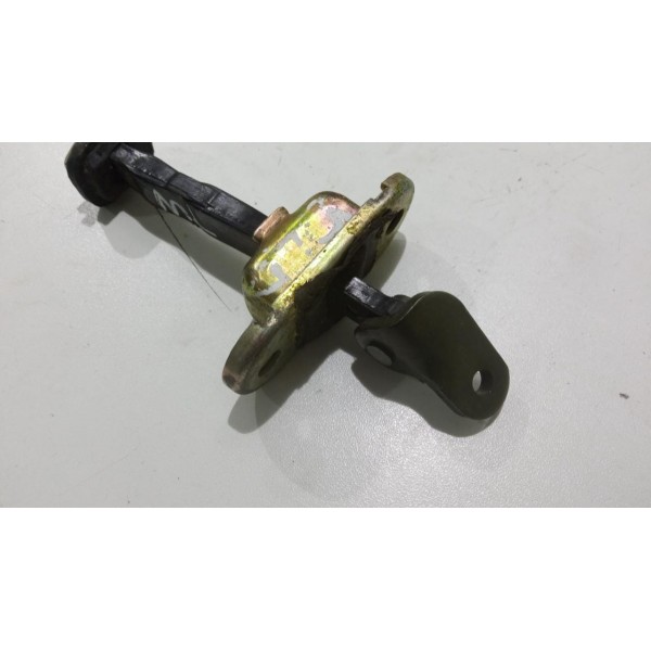 Limitador Dianteiro Direito Cherry Qq *10180