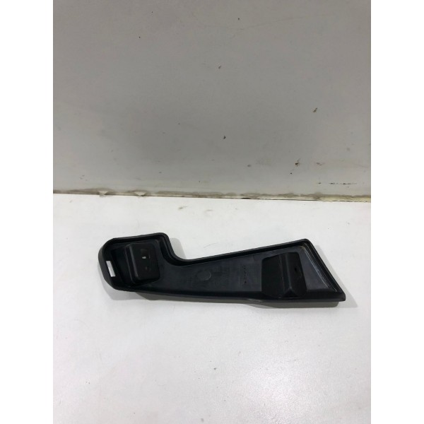 Suporte Parachoque Traseiro Direito Duster