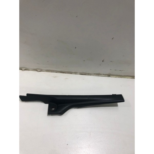 Moldura Direita Churrasqueira Sandero Logan