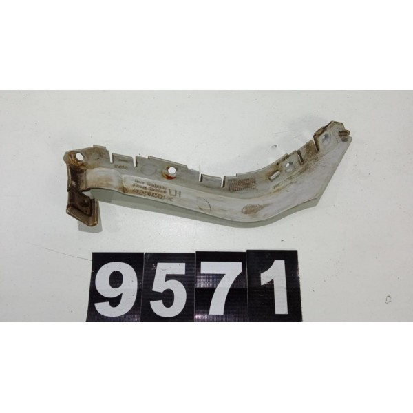 Guia Parachoque Traseiro Esq Evoque 2013 Bj3217a882 *9571