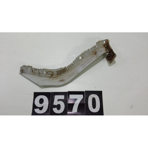 Guia Parachoque Traseiro Direito Evoque Bj3217a881 *9570