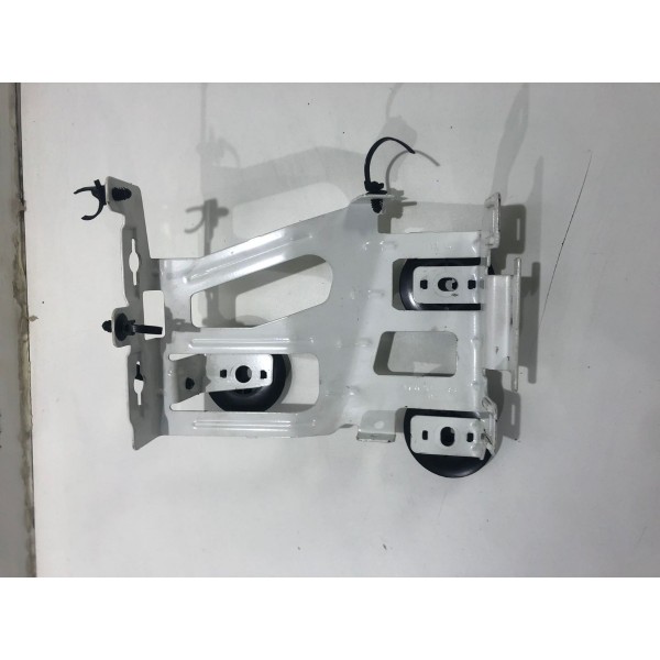 Suporte Da Bsi Dor Focus 2014 Av6n14a206 *9162