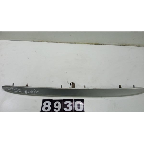 Moldura Aplique Tampa Traseira Peugeot 307 Sw *8930