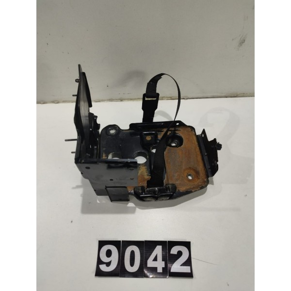 Suporte Caixa Bateria Fiat Mobi Argo 51942016 *9042