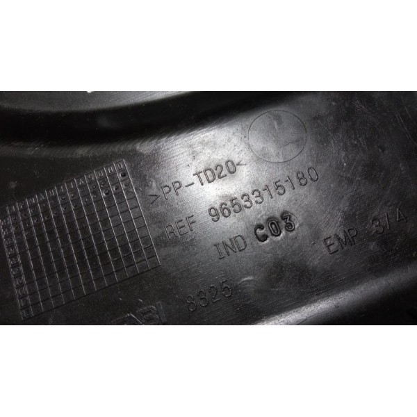 Tampa Caixa Fusivel Peugeot 307 2012 9653315180 *9008