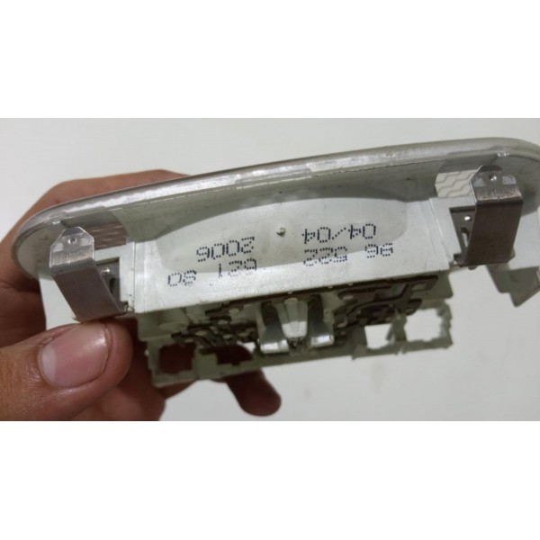 Lanterna Teto Peugeot 207 2009 9652262180 *9319