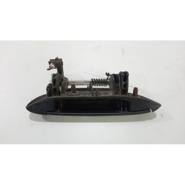 Maçaneta Dianteira Esquerda Renault Clio 2015 *9323