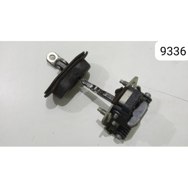 Limitador Dianteiro Esquerdo Clio 2015 *9336