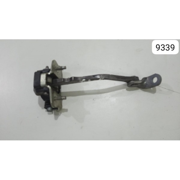 Limitador Traseiro Esquerdo Renault Clio 2015 *9339