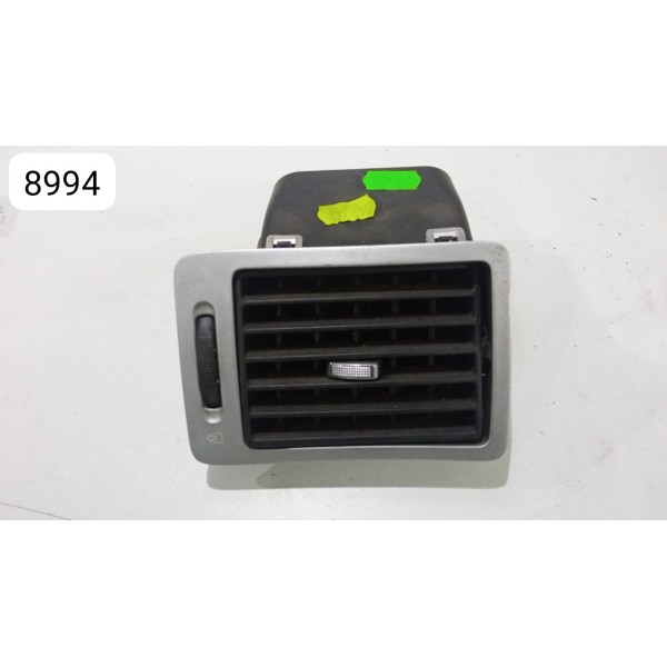 Difusor De Ar Lateral Esquerdo Prata 307 9634499077 *8994