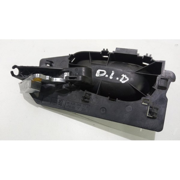 Maçaneta Dianteira Direita Peugeot 307 *8984