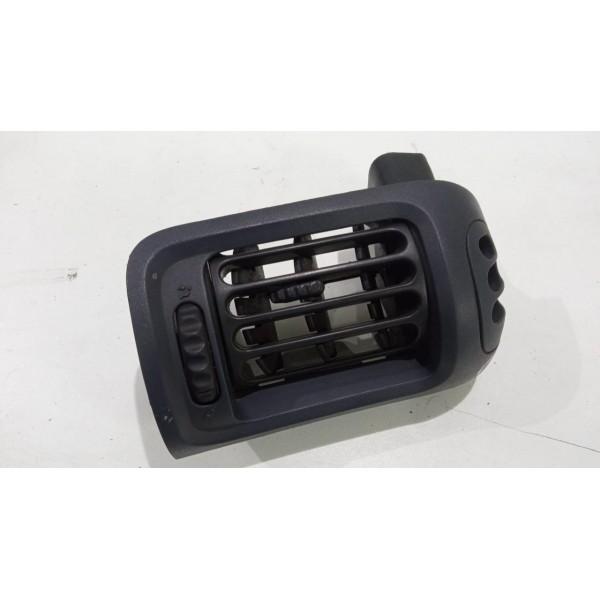 Difusor De Ar Lado Direito Renault Clio 2015 *9092