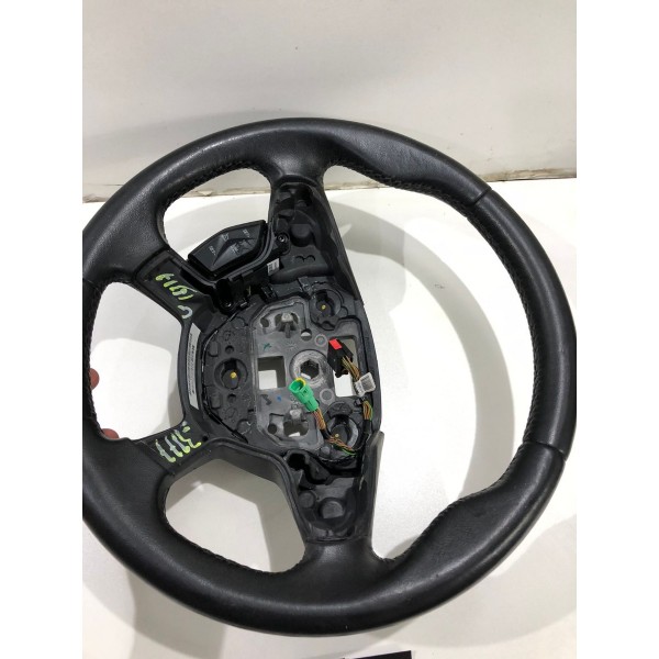 Volante Ford Focus 2015 /8602