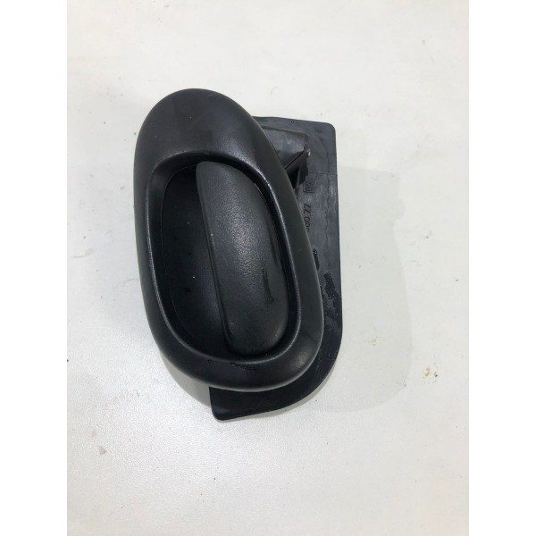 Maçaneta Dianteira Direita Peugeot 206 2006 *8559
