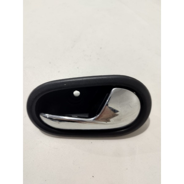 Maçaneta Interna Direita Renault Sandero /8542