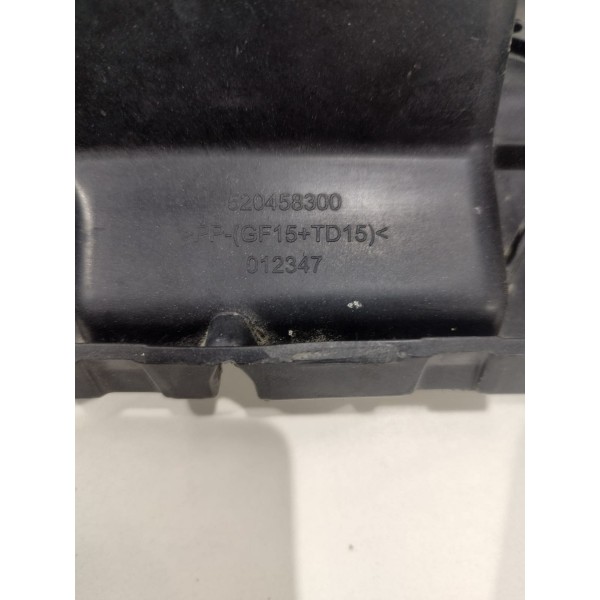 Guia Central Parachoque Traseiro Fiat Argo 2018 520458300
