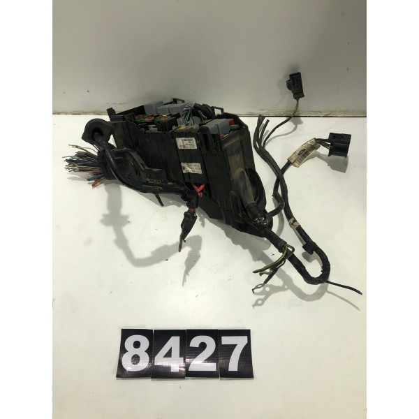 Caixa De Fusíveis Carroceria Evoque 2.0 2012 Bj3212b637ad
