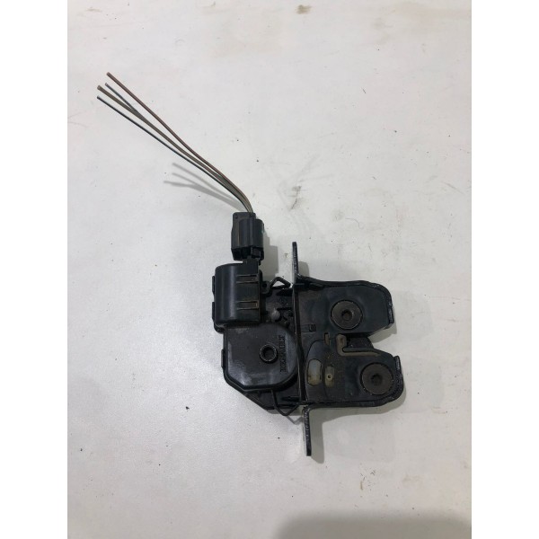 Fechadura Tampa Traseira Renault Sandero 20 90503942