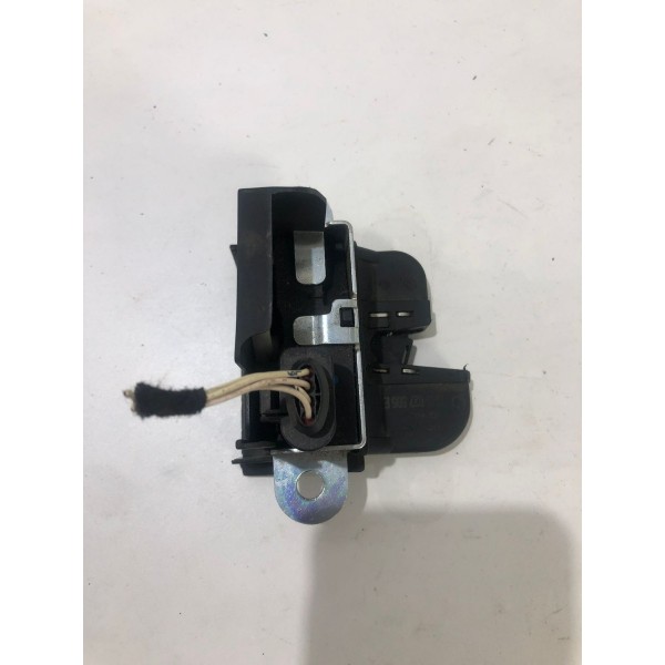 Fechadura Tampa Traseira Jetta Golf Passat 5m0827505e