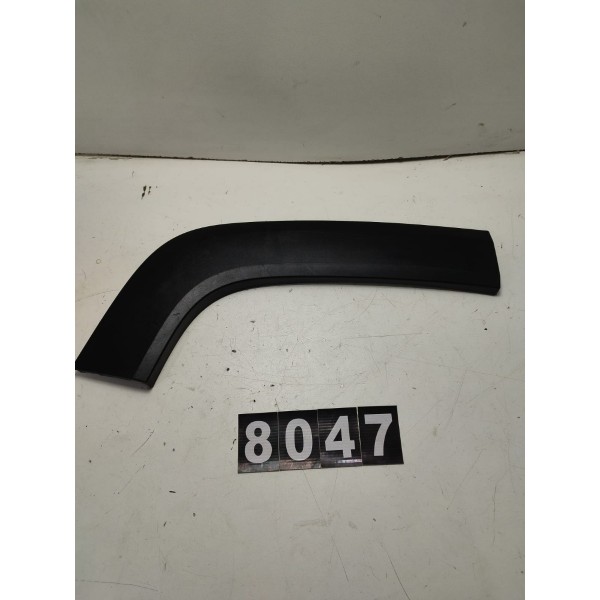 Aplique Traseiro Esquerdo Jeep Renegade 2020 735578404