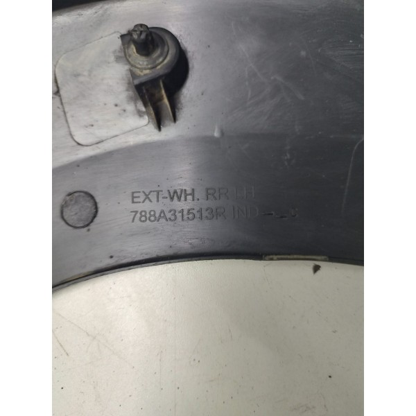 Moldura Do Paralama Traseiro Esquerdo Kwid 788a31513r