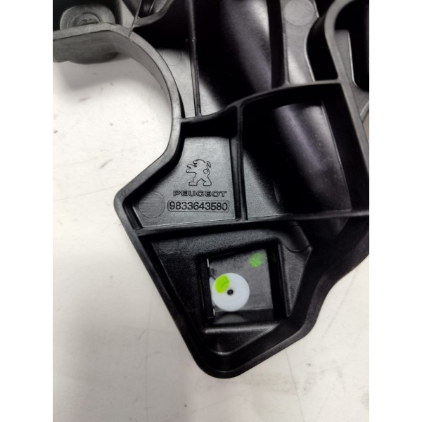 Suporte Forro Porta Tras Esq Peugeot 208 2021 9833643580