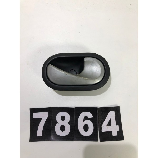 Maçaneta Interna Dianteira Direita Megane *7864 Cx145