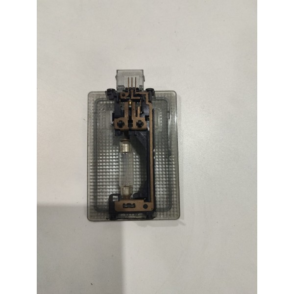 Luz De Cortesia Teto Gm Onix Prisma 2017 *7774 Cx144