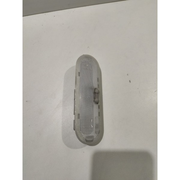 Luz De Teto Cortesia Renault Logan 2019 *7795 Cx144
