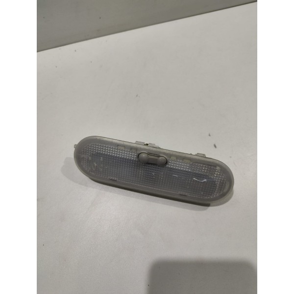 Luz De Teto Cortesia Renault Logan 2019 *7795 Cx144